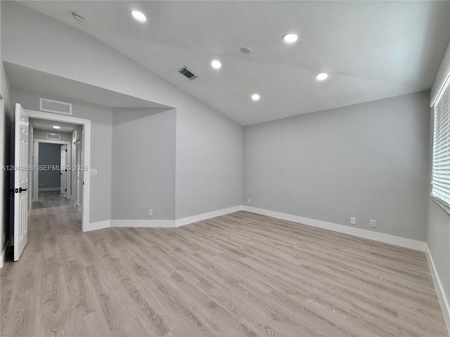 9612 Lily Bank Ct, Riviera Beach, FL 33407