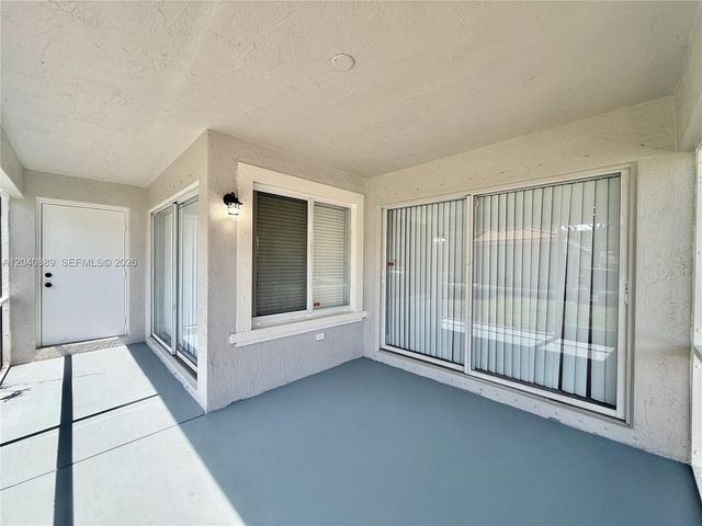 9612 Lily Bank Ct, Riviera Beach, FL 33407