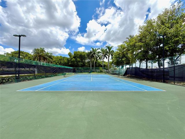 9612 Lily Bank Ct, Riviera Beach, FL 33407