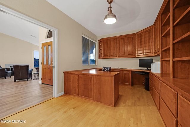 36167 S Boulder Crest Drive, Tucson, AZ 85739