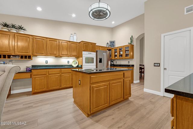 36167 S Boulder Crest Drive, Tucson, AZ 85739