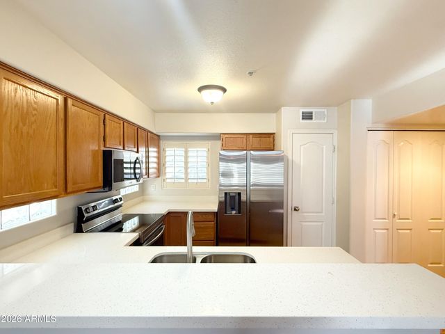 5665 W Galveston Street 102, Chandler, AZ 85226