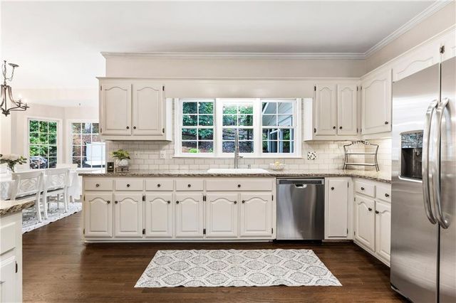 110 Morning Bird Court, Roswell, GA 30076