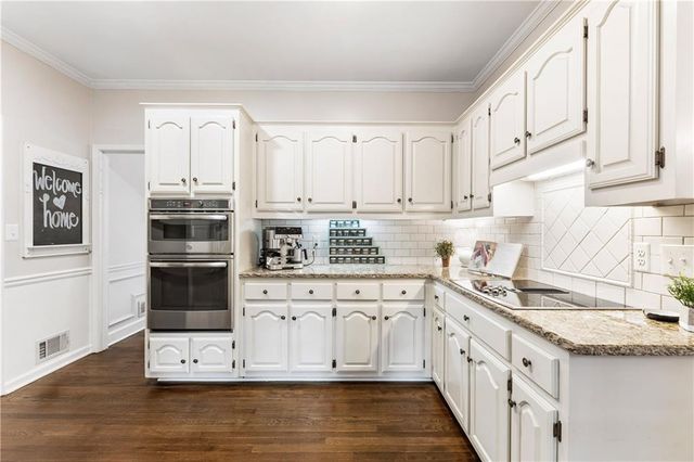 110 Morning Bird Court, Roswell, GA 30076