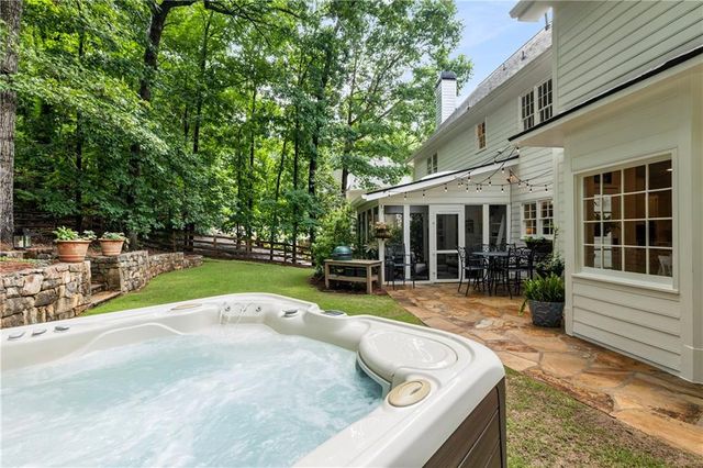 110 Morning Bird Court, Roswell, GA 30076