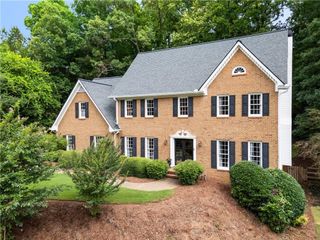 110 Morning Bird Court, Roswell, GA 30076