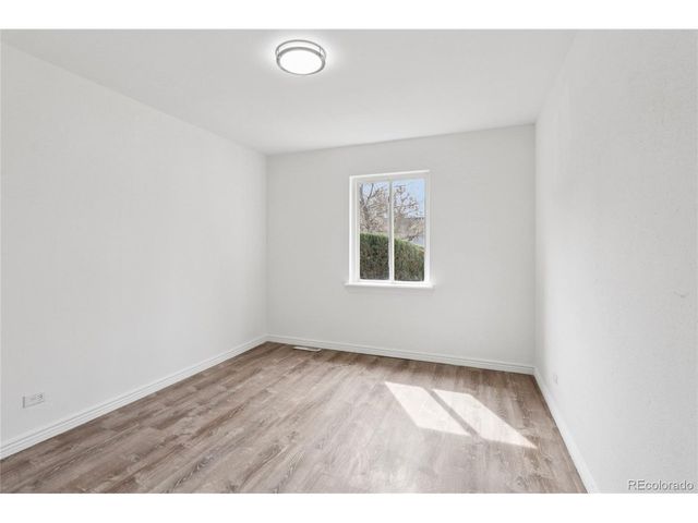 3089 W 18th Ave, Denver, CO 80204