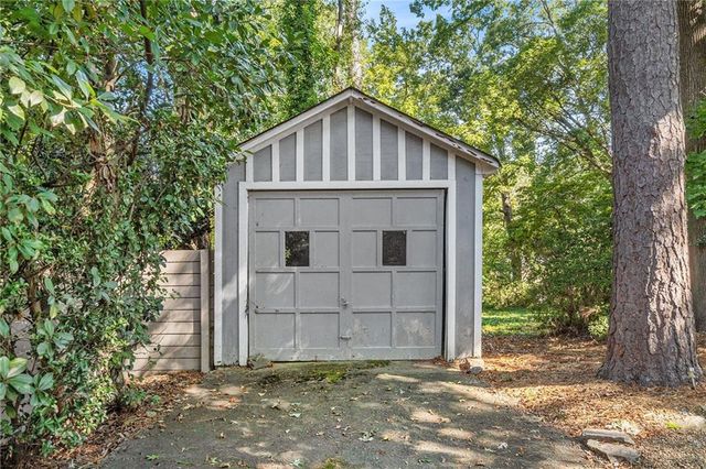 526 Rock Springs Road NE, Atlanta, GA 30324