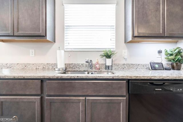 145 Goodall Woods Drive, Macon, GA 31216