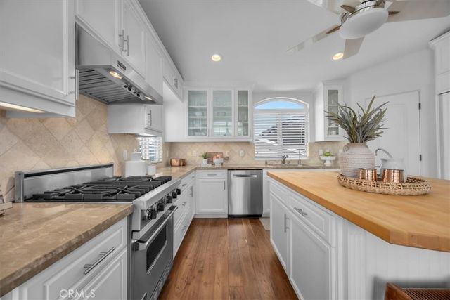 228 5th Place, Manhattan Beach, CA 90266