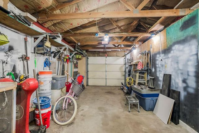 200 E Mccarty Street, Edgerton, KS 66021