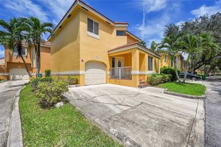 11201 Lakeview Dr 48-M, Coral Springs, FL 33071