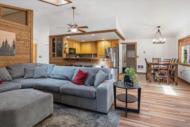 18961 River Woods Drive, Bend, OR 97702