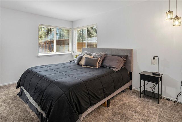 18961 River Woods Drive, Bend, OR 97702