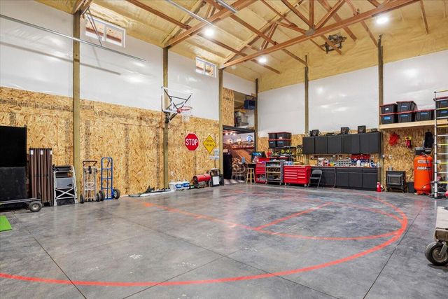 18961 River Woods Drive, Bend, OR 97702