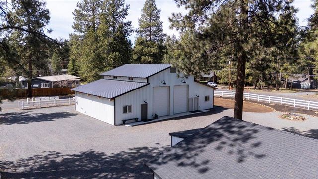 18961 River Woods Drive, Bend, OR 97702