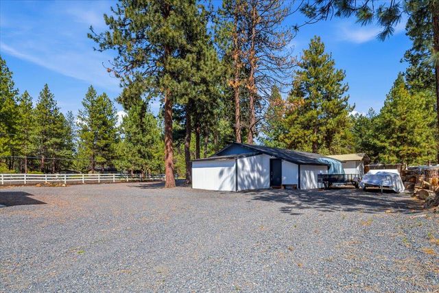 18961 River Woods Drive, Bend, OR 97702