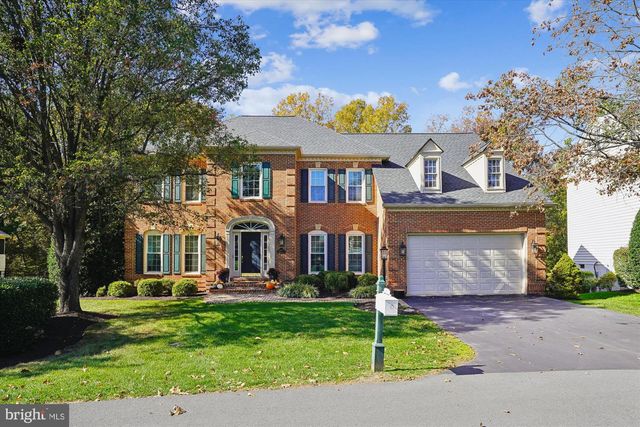 18415 KINGSMILL ST, Leesburg, VA 20176