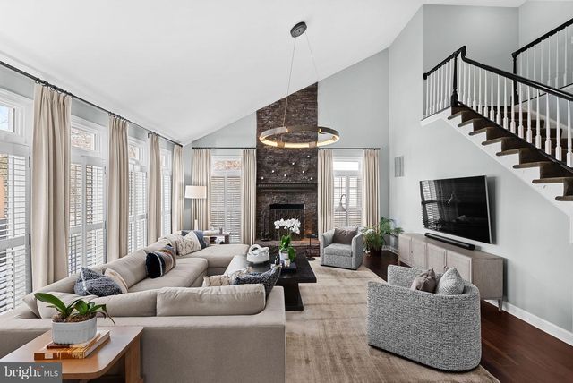 18415 KINGSMILL ST, Leesburg, VA 20176