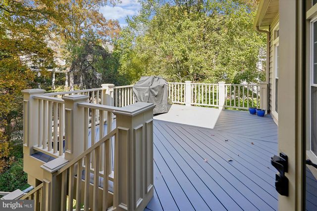 18415 KINGSMILL ST, Leesburg, VA 20176