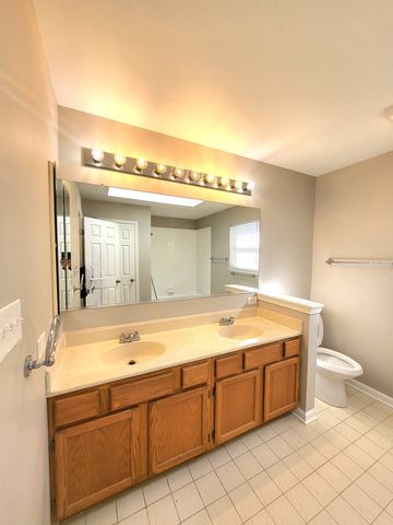 541 Meadowview Drive, Wauconda, IL 60084