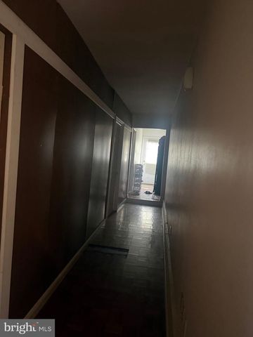 703 E DICKENSON CT, Sterling, VA 20164