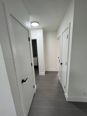 2640 NE 215th St 2640, Miami, FL 33180