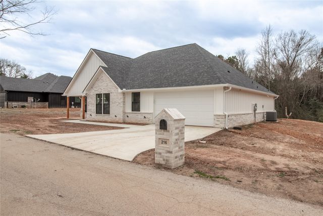 216 Pauline Street, Arp, TX 75750