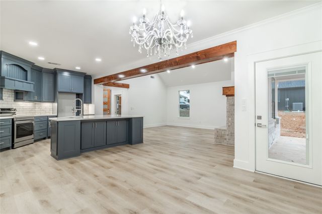 216 Pauline Street, Arp, TX 75750