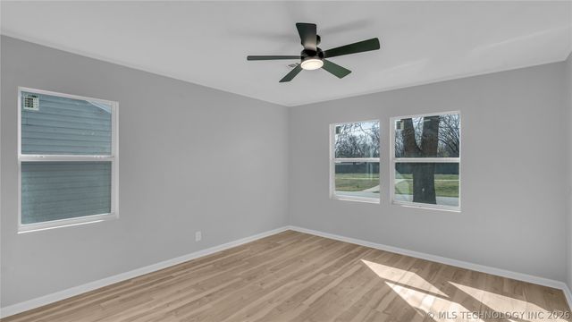 3215 E Virgin Street, Tulsa, OK 74110