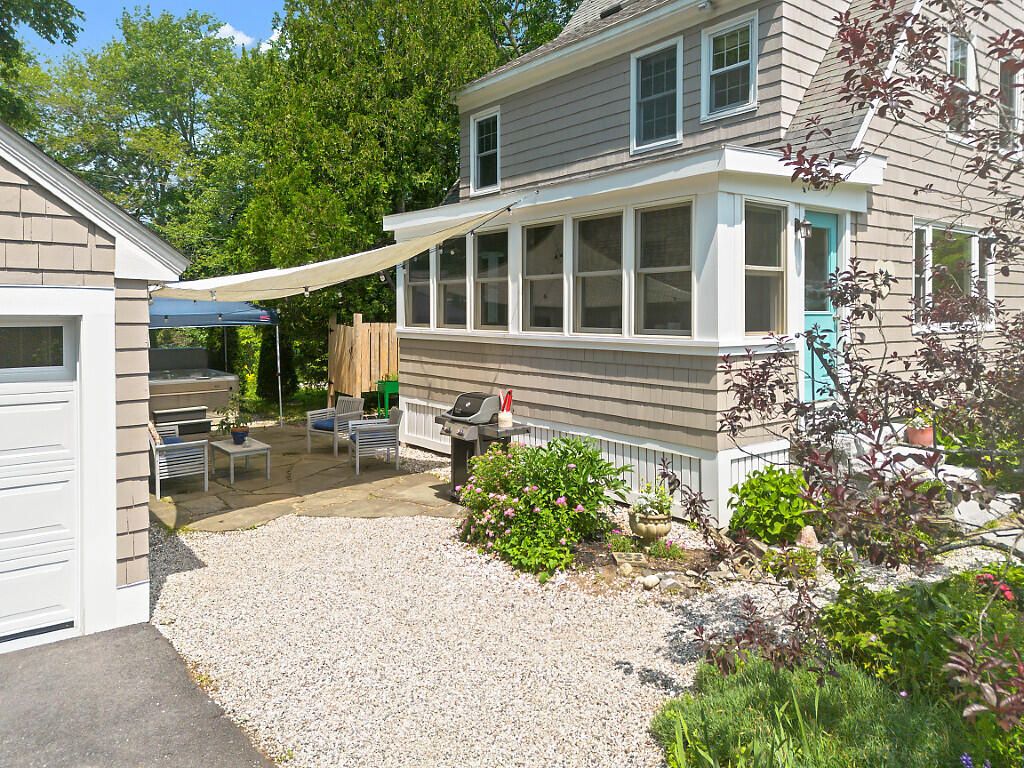 38 Johnson Road, Falmouth, ME 04105 — photo 5