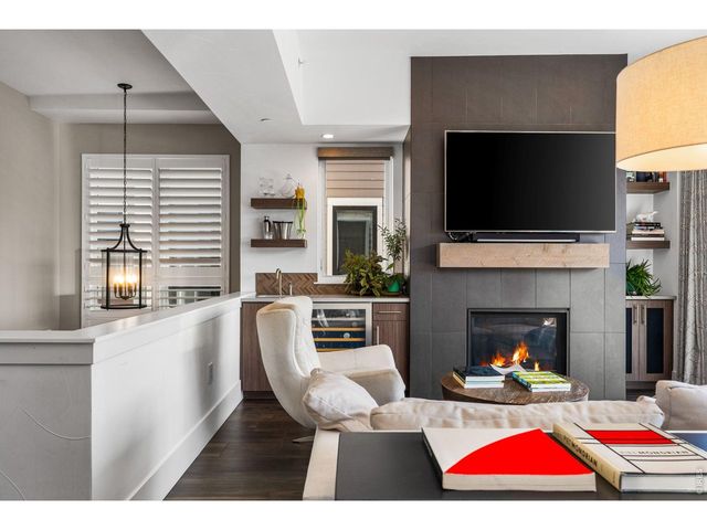 315 N Howes St, Fort Collins, CO 80521