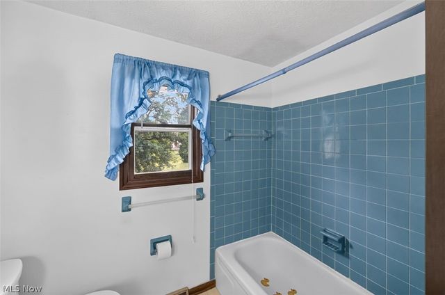 3305 Banyan Street NW, Massillon, OH 44646