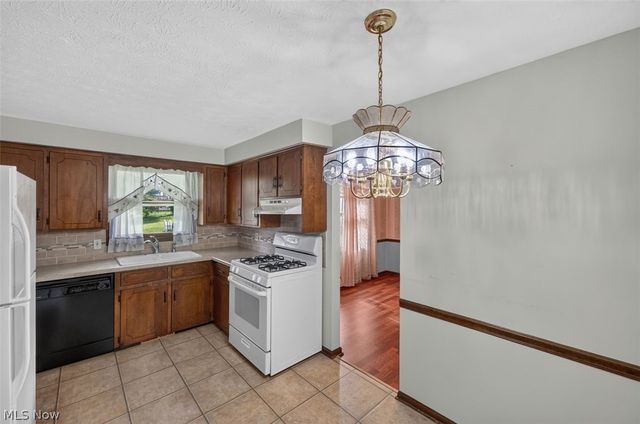 3305 Banyan Street NW, Massillon, OH 44646