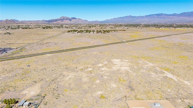 2331 West Flamingo Road, Pahrump, NV 89048