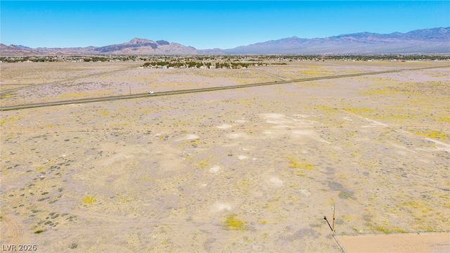 2331 West Flamingo Road, Pahrump, NV 89048