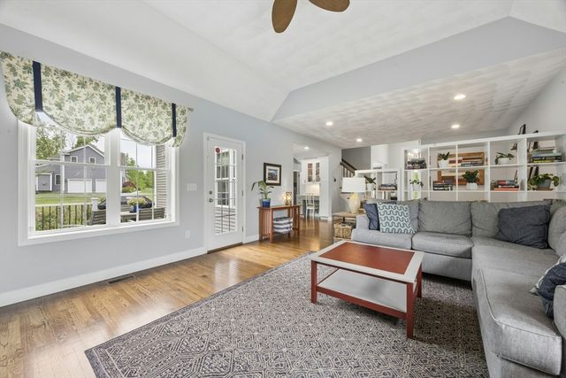 12 Forbes Rd, Hudson, MA 01749