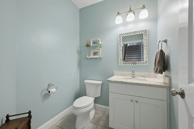 12 Forbes Rd, Hudson, MA 01749