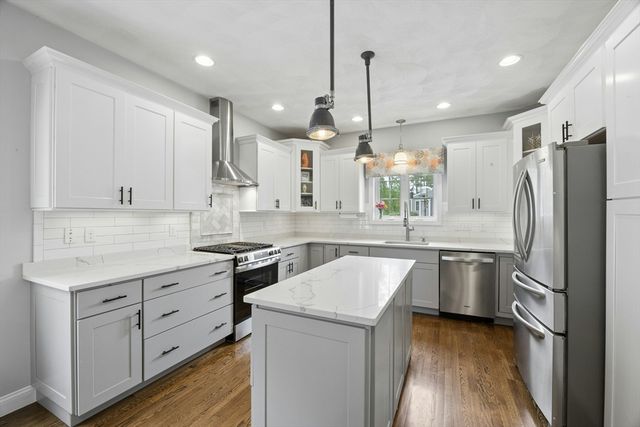 12 Forbes Rd, Hudson, MA 01749
