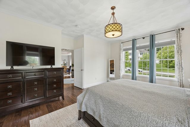 12 Forbes Rd, Hudson, MA 01749