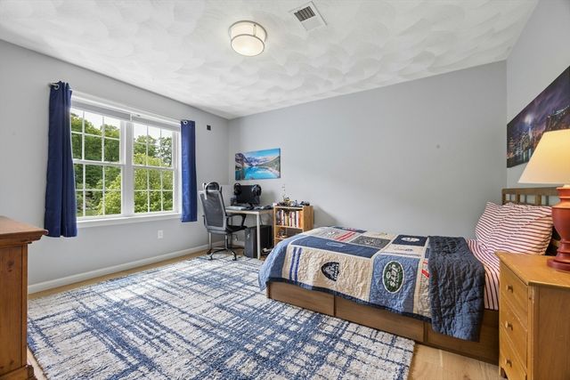 12 Forbes Rd, Hudson, MA 01749