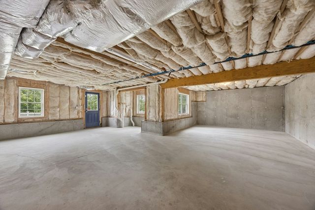 12 Forbes Rd, Hudson, MA 01749