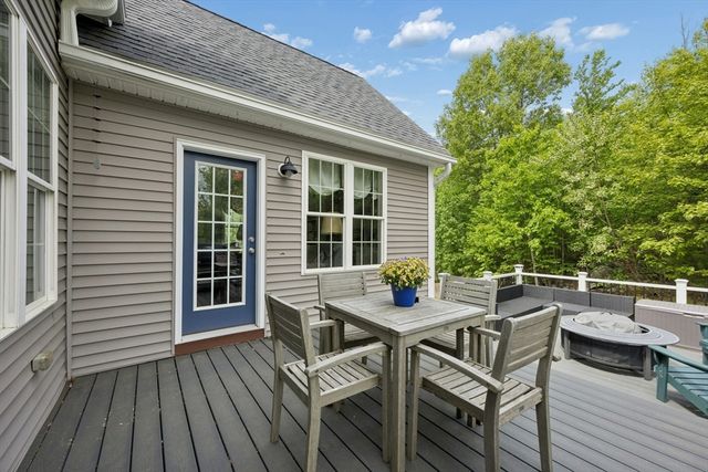 12 Forbes Rd, Hudson, MA 01749