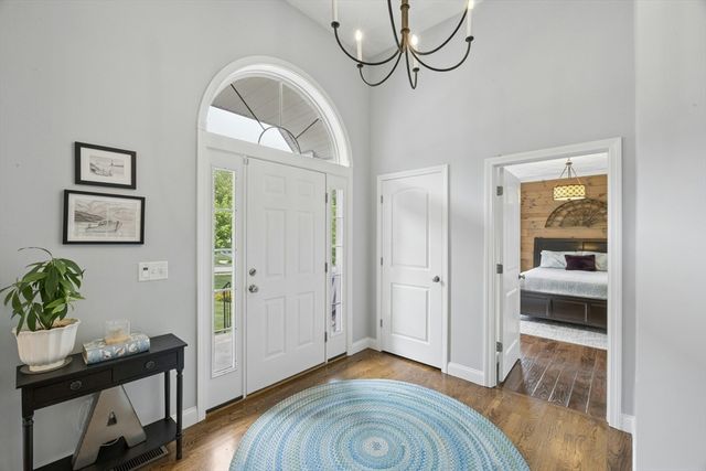 12 Forbes Rd, Hudson, MA 01749