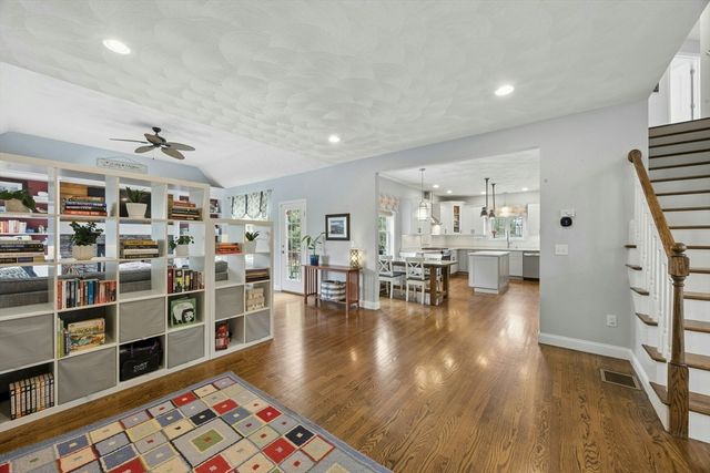12 Forbes Rd, Hudson, MA 01749