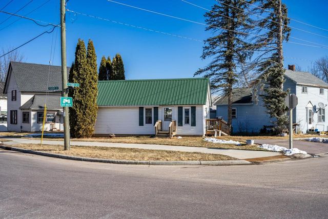 702 Academy Street, Elroy, WI 53929