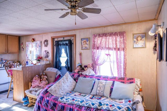 702 Academy Street, Elroy, WI 53929