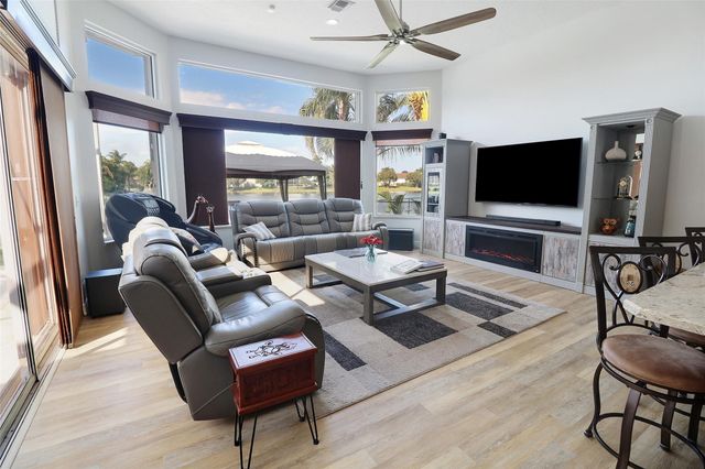 10727 NW 51st Street, Coral Springs, FL 33076