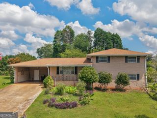 2026 Pinecrest Drive, Morrow, GA 30260