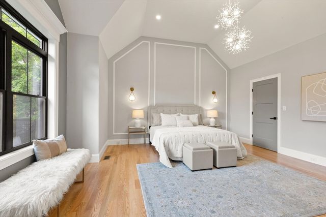 61 Lexington Street, Burlington, MA 01803